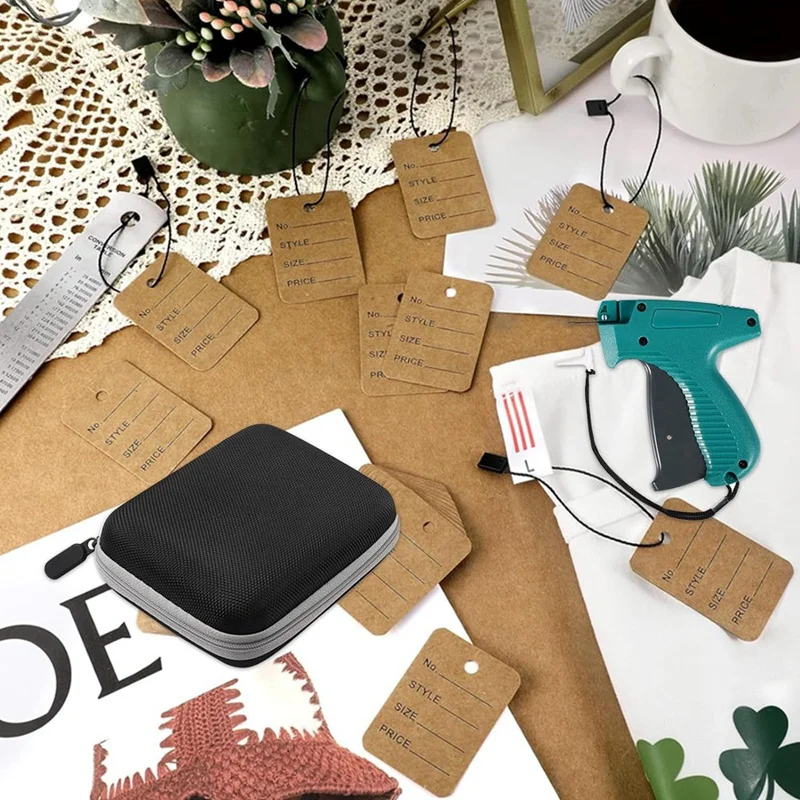 مسدس علامات للملابس مع حافظة صلبة، 500 أسود و500 أبيض 2 مثبتات باربس، 6 إبر، مسدس علامات للبيع بالتجزئة القياسية