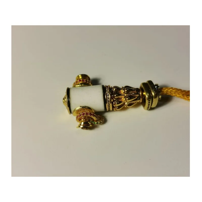 

Wenwan Tee Wenwan Retro Exquisite Accessories Dzi Beads Changed To Tee Size. Lotus Tower Rotatable Accessories