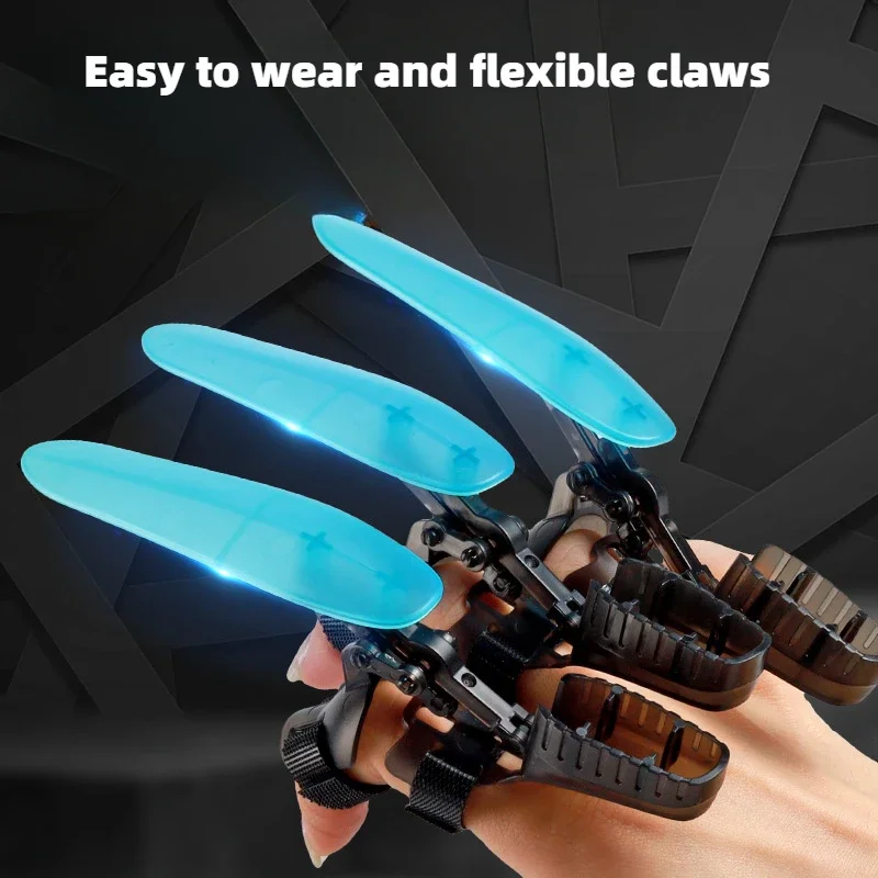 Novel and Quirky Toys Calable Night Light Wolverine Claw Creative Toys Mechanical Claw Decompression Plastic Material