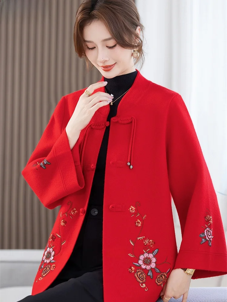 

Новая китайская женская куртка с вышитыми пуговицами среднего возраста и модная одежда для свадебного банкета Happy Mother-...
