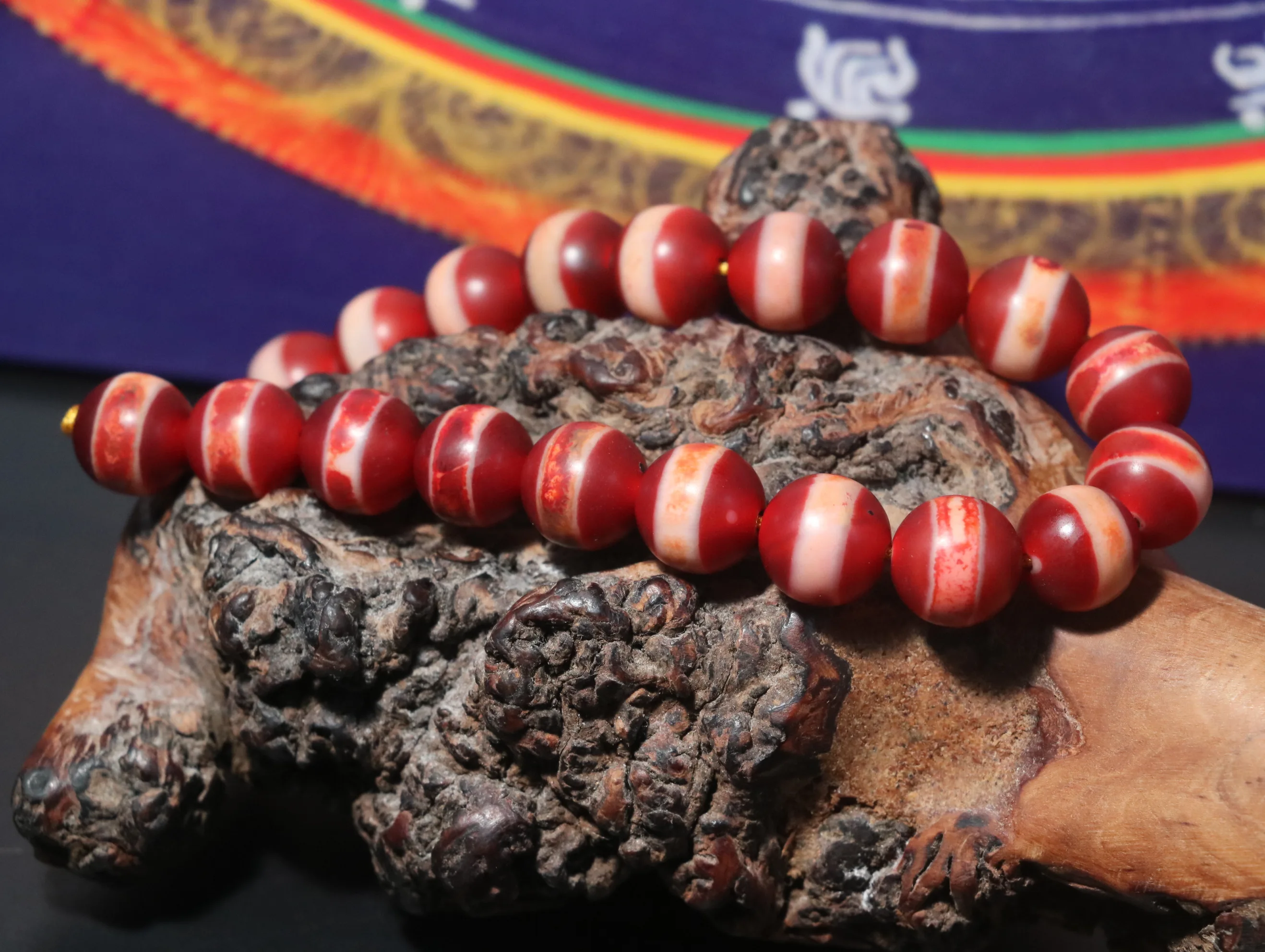 

No.210126N14 A Strand of 21 PCS Magic Energy Tibetan Old Agate 1 Line 10MM dZi Bead F Jewelry Good Saurces