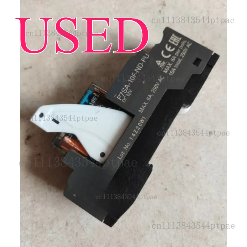 A security relay: g7sa-3a1b 24∨dc, with bottom seat p7sa-10f-nd-pu dc24v (actual picture taken)