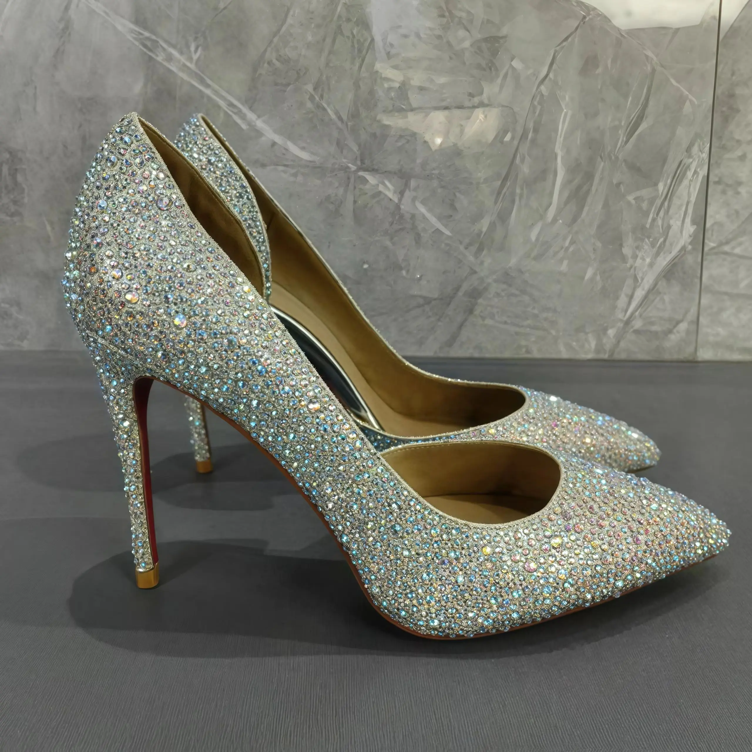 

Silver Rhinestones Embed Leather Wedding Female Tacones Full Luxury Woman's Shoes Red Sole Women’s Pumps Thin Heel High Heels D