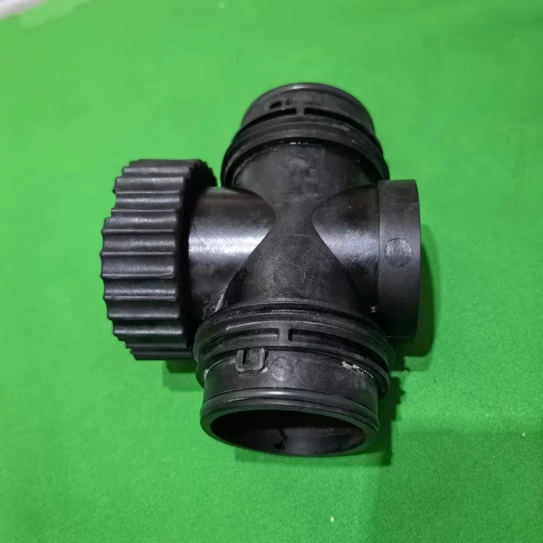 

Water tank tee used For Chinese dji Agriculture Agras Drone parts T40 T20P T50 t25002232.04