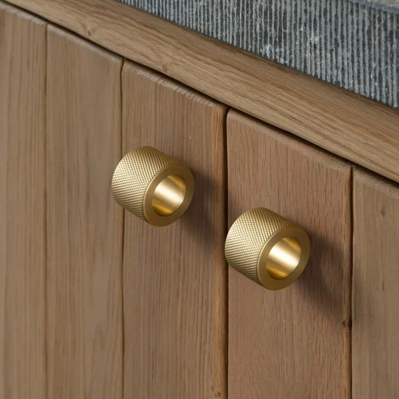 Antique Windbreaker Door Hardware Handle Brass Furniture with Rolled Flower Single Hole Natural Color Shoe Cabinet Drawer Pulls