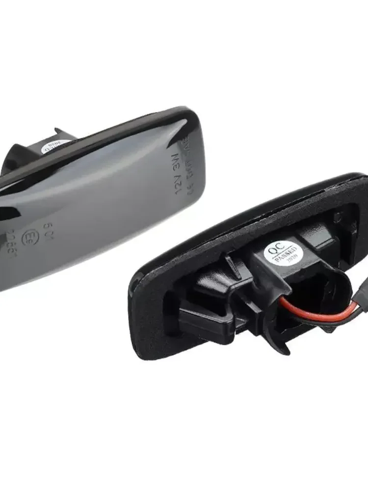 2 pièces/ensemble indicateurs latéraux séquentiels coulant LED lumière jaune clignotant pour Nissan patrouille Y61/GU (2004-2016) accessoires de voiture