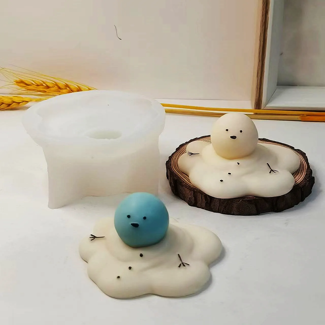 

Christmas Melting Snow Doll Silicone Mould Fondant Chocolate Cake Decoration Baking Mould Aromatherapy Gypsum Candle Mould