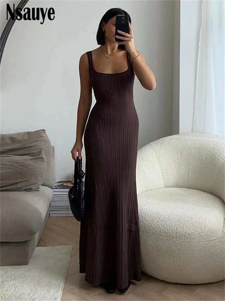 Nsauye Gebreide Elegante Vrouwen Sexy Backless Strandjurk Club Party Night 2024 Lente Zomer Vrouwelijke Backless Vakantie Lange Jurken