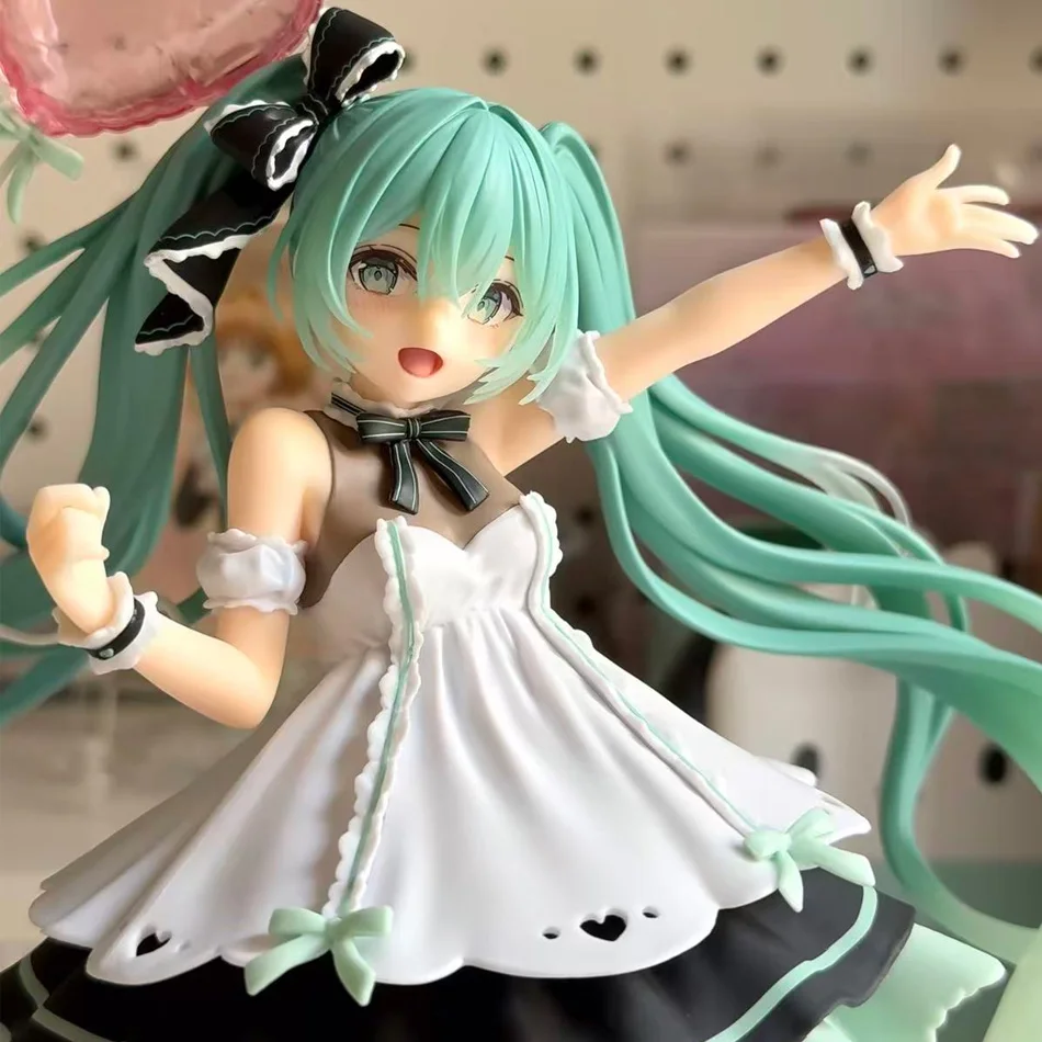

New In Stock Birthday Party Hatsune Miku Birthday 2025 Party Ver Balloon Figure Model Original Toys Gifts Collection