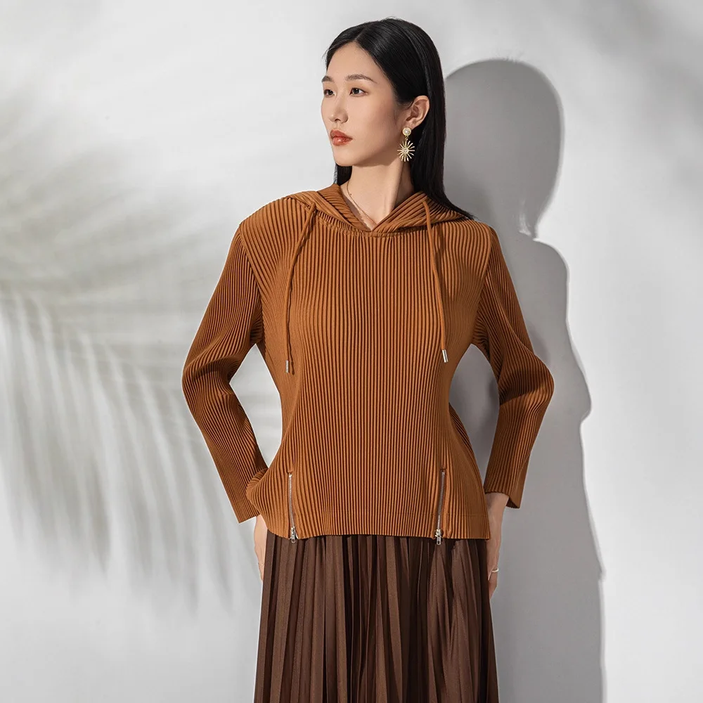 

Miyake Pleated Autumn New Hooded Fashionable Pleated Sweatshirt Women's Jacket Temperament Casual Versatile Slim Commuter Top
