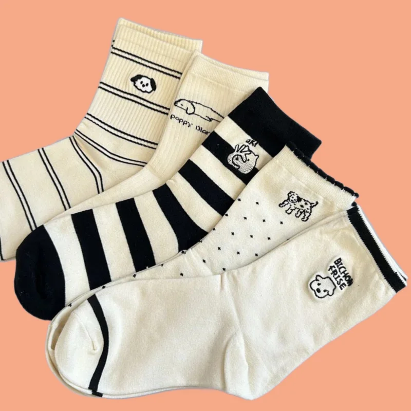 

5/10 Pairs 2024 High Quality Women's Cartoon Dog Pure Cotton Striped Mid length Socks for Women's Cute Sweet Academy Style Socks