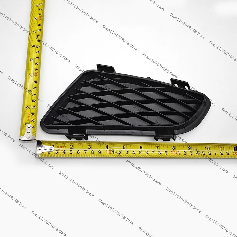 For Mazda 6 GG 2002 2003 2004 2005 Front Bumper Grille Fog Lamp Cover GJ6A50C21