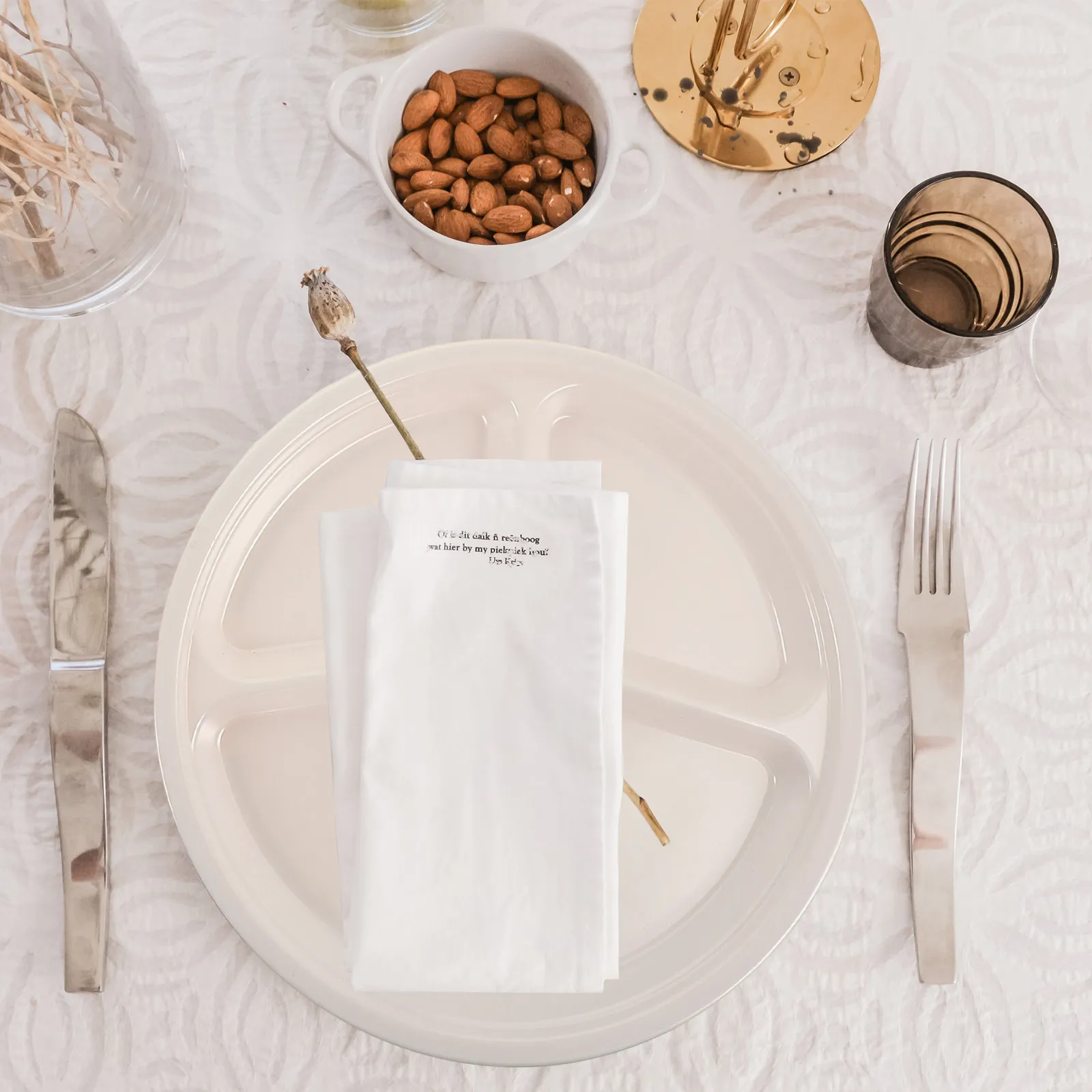 

Набор из 4 тарелок с 3 отделениями для контроля порций, диетическая тарелка-бенто, пригодная для мытья в посудомоечной машине, для сервировки закусок, для дома