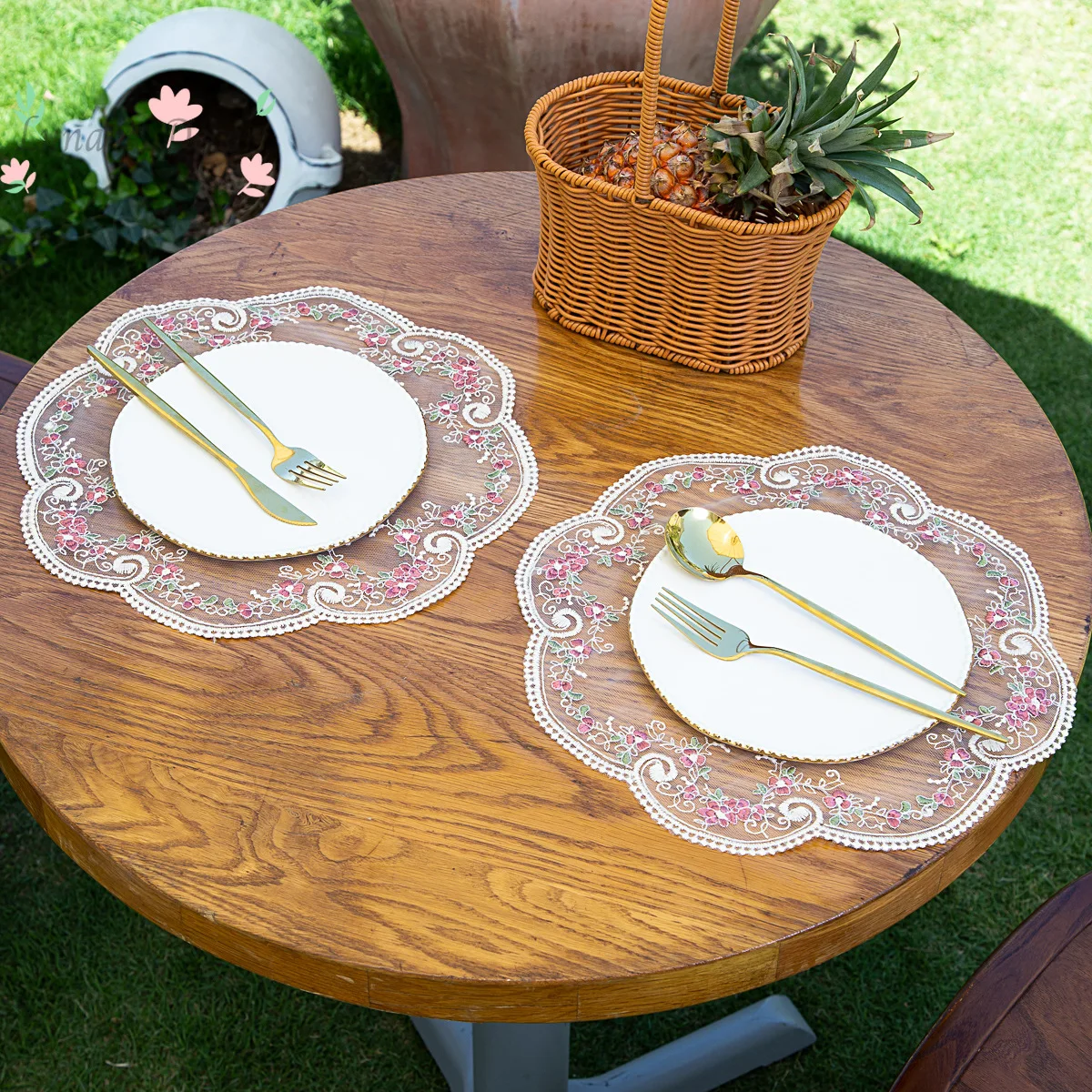 6pcsFrench romantic retro lace embroidered placemat creative coaster pastoral ins wind fabric small tablecloth table decoration