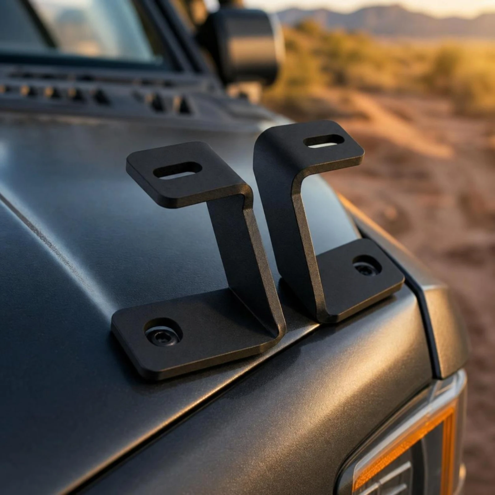 2 Pieces Hood Brackets with Slots Stable Hood Mounting Bracket Hardware Rugged for off-Roaders, Night Driving, Overlanding