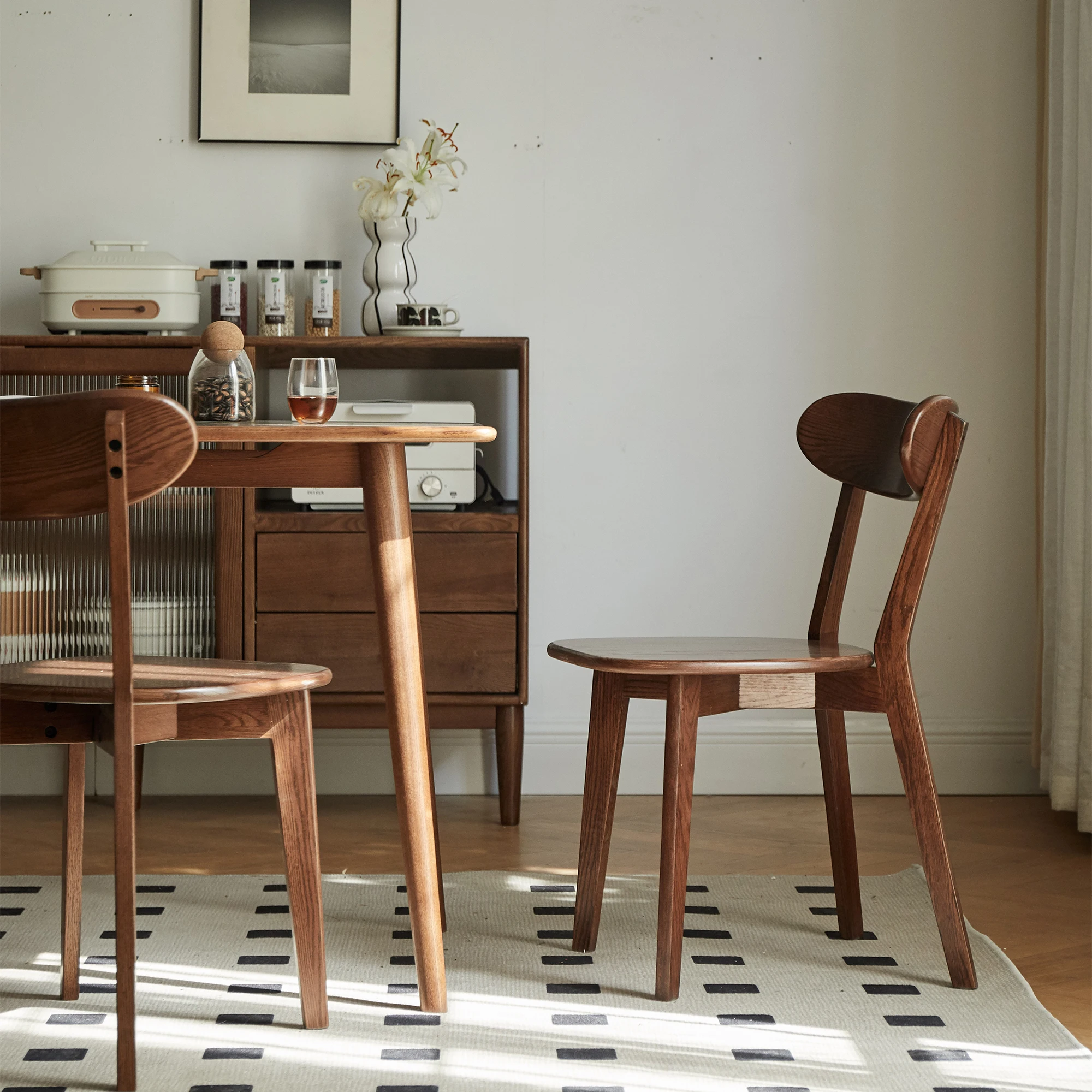 

Solid Wood Modern Chair with Curved Backrest Kitchen & Dining Room Chairs,for Dining Room Modern Chair