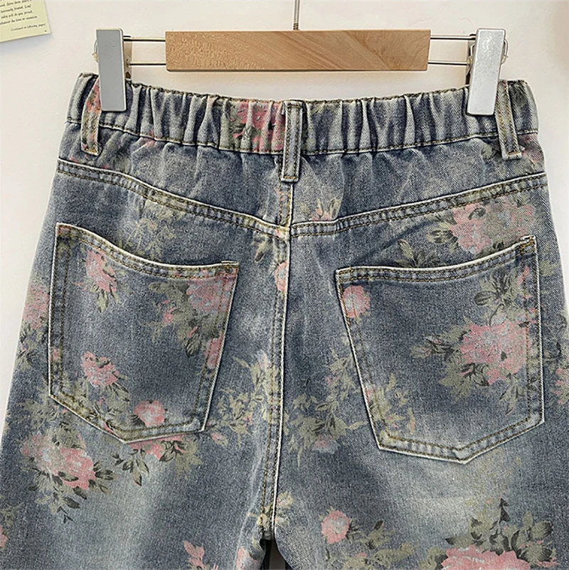 

Мужские джинсовые шорты с принтом для мужчин, летние синие рваные шорты с цветочным узором, американские повседневные модные мужские джинсы до колена в стиле ретро
