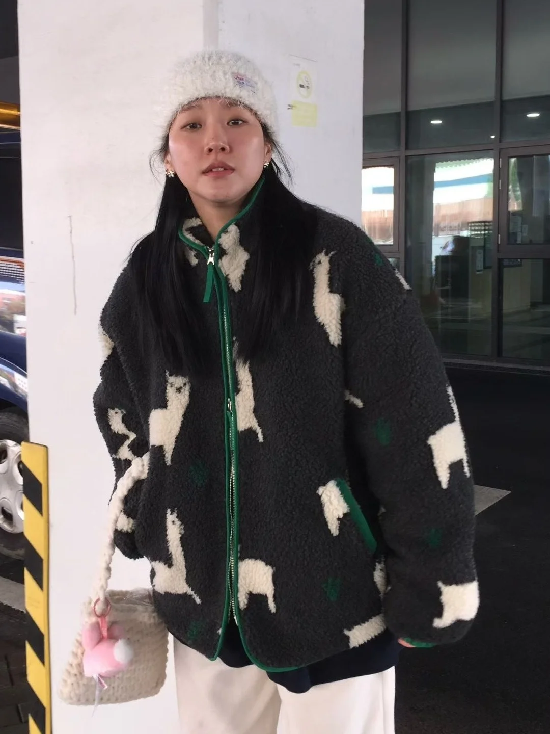 

Faionable Chic Jaet из овечьего меха, женское свободное зимнее пальто с мультяшным животным дизайном, милая модная корейская верхняя одежда Sle ort