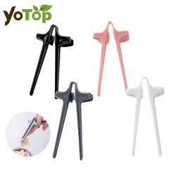 1pc Finger Chopsticks Game Player Snack Chopstick Holder Plastic Game Finger Cover Game Controller Training Learning Chopsticks