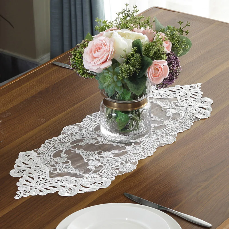 

European lace table flag, white coffee table flag, rectangular corner TV cabinet cover, fashionable fabric table flag