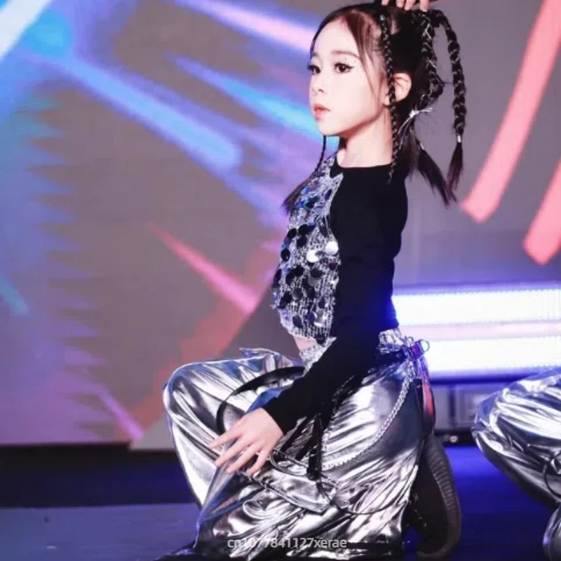 Costume da ballo jazz per ragazze, set di costumi da ballo con paillettes nere argento bombarde di strada, costume da spettacolo di danza di strada per bambini