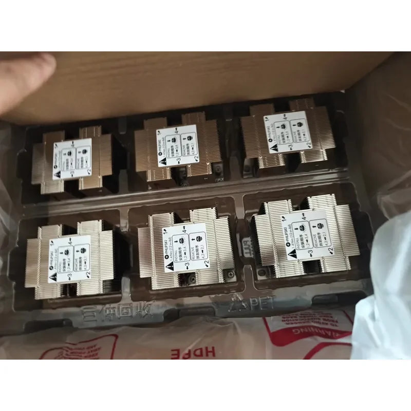 for 3647 Pins Rectangular 2U Passive Radiator CPU Cooler with 4 Heat Pipes Copper Bottom for 2U Server New Original Box