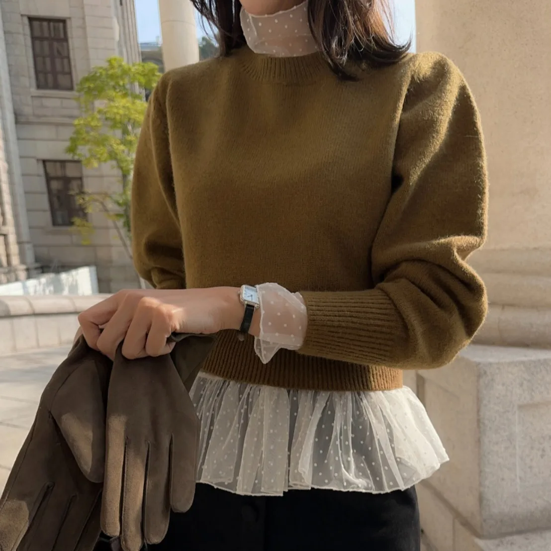 

Chic Oversized Lace irt Women's Inner Wear Layering See tough Semi High Collar Spring Autumn Faion Casual Sle