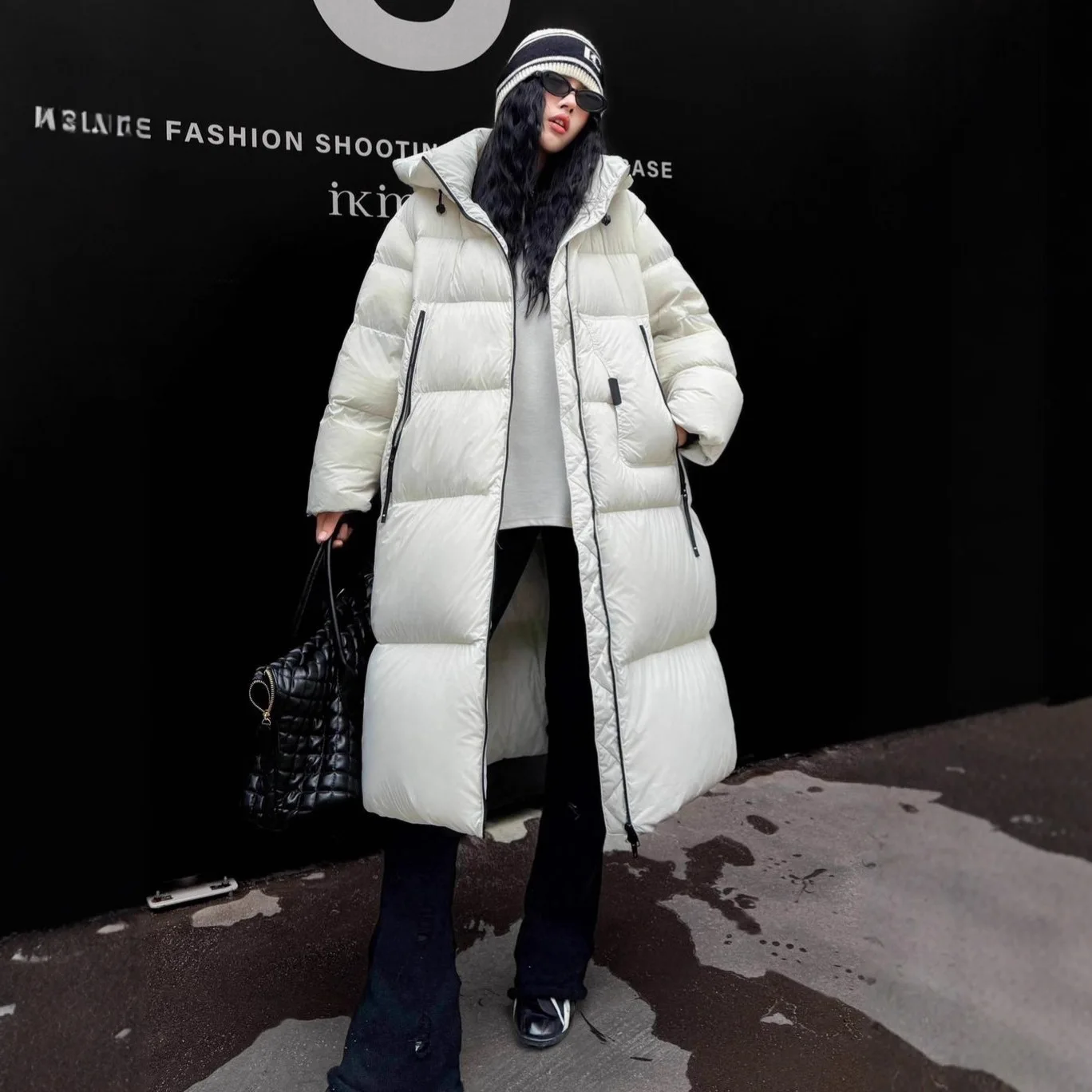 Winter New Women's Down Jacket Loose Hooded Warm Large Parker Down Jacket