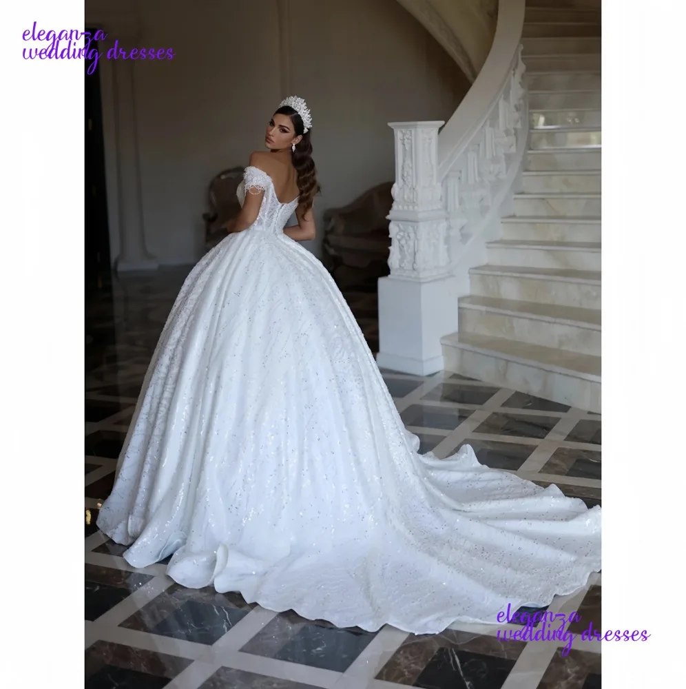 فستان زفاف دانتيل ساحر مخصص مثير عاري الكتفين فستان زفاف رقبة مستديرة مطرز فستان رسمي Vestidos De Novia 2025