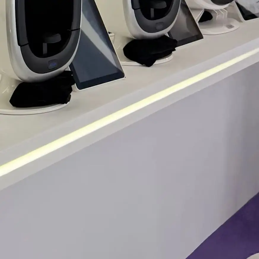 

Профессиональный цифровой 3D AI сканер Aisia 15.6 дюймов для анализа кожи лица, аппарат для диагностики кожи Aisia