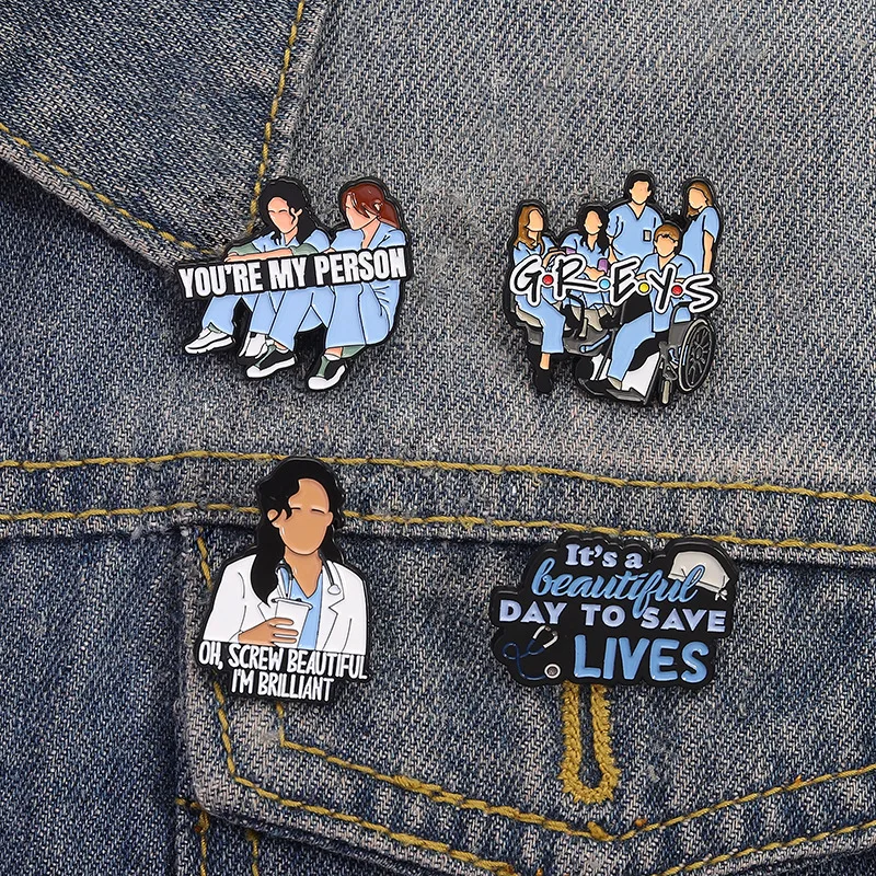 Cartoon Charakter Medizinische Stagung Arzt Legierung Farbe Brosche Kreative Persönlichkeit Arzt Tag Abzeichen Zubehör Nette Pins