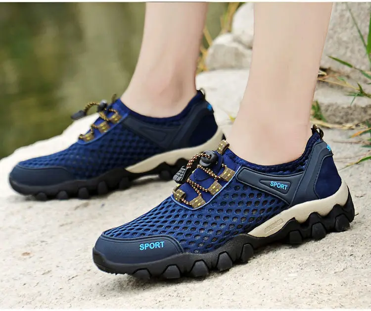 Men Casual Sandals Breathable Barefoot Sneakers 2026 New Fashion Summer Men Climbing Hiking Shoes Men Outdoor Beach Wading Shoes