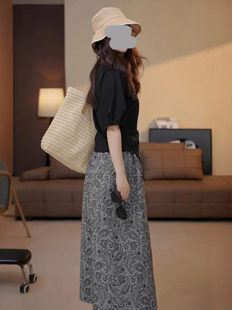 

Korean Style Casual Women's Two-Piece Set Summer Fashion Unique Attractive Short Sleeve Open Cardigan Top Bottom Ensemble