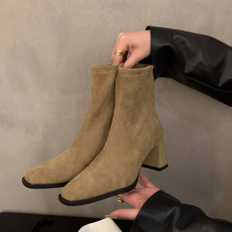 Modische neue quadratische Kopf Sexy Wildleder Casual Arbeitsstiefel für den Winter bequemer Reißverschluss Bankett elegante High Heels Damenstiefel – Detail 5