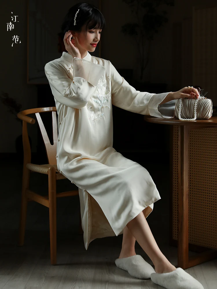 

Молодой современный тэньский утренний халат с хлопковой подкладкой цвета шампанского Qipao, традиционный китайский длинный свеч, повседневная одежда