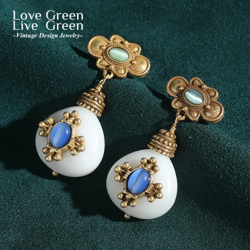 

Vintage Glass Bee Drop Earrings Luxury Designer Jewelry Blue Stone Gold Color Flower Wedding Decorations Gifts Part New 2025