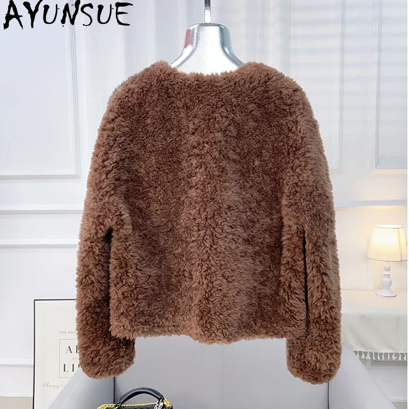 AYUNSUE 100% Wool Jacket for Women 2023 Autumn Winter V-neck Short Sheep Shearing Coat Lamb Wool Coats and Jackets Abrigos Mujer