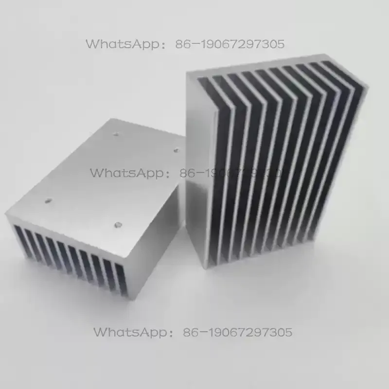 Heat sink, serrated heat sink, length 56mm, width 40mm, height 20mm RF shielded aluminum shell, sandblasted