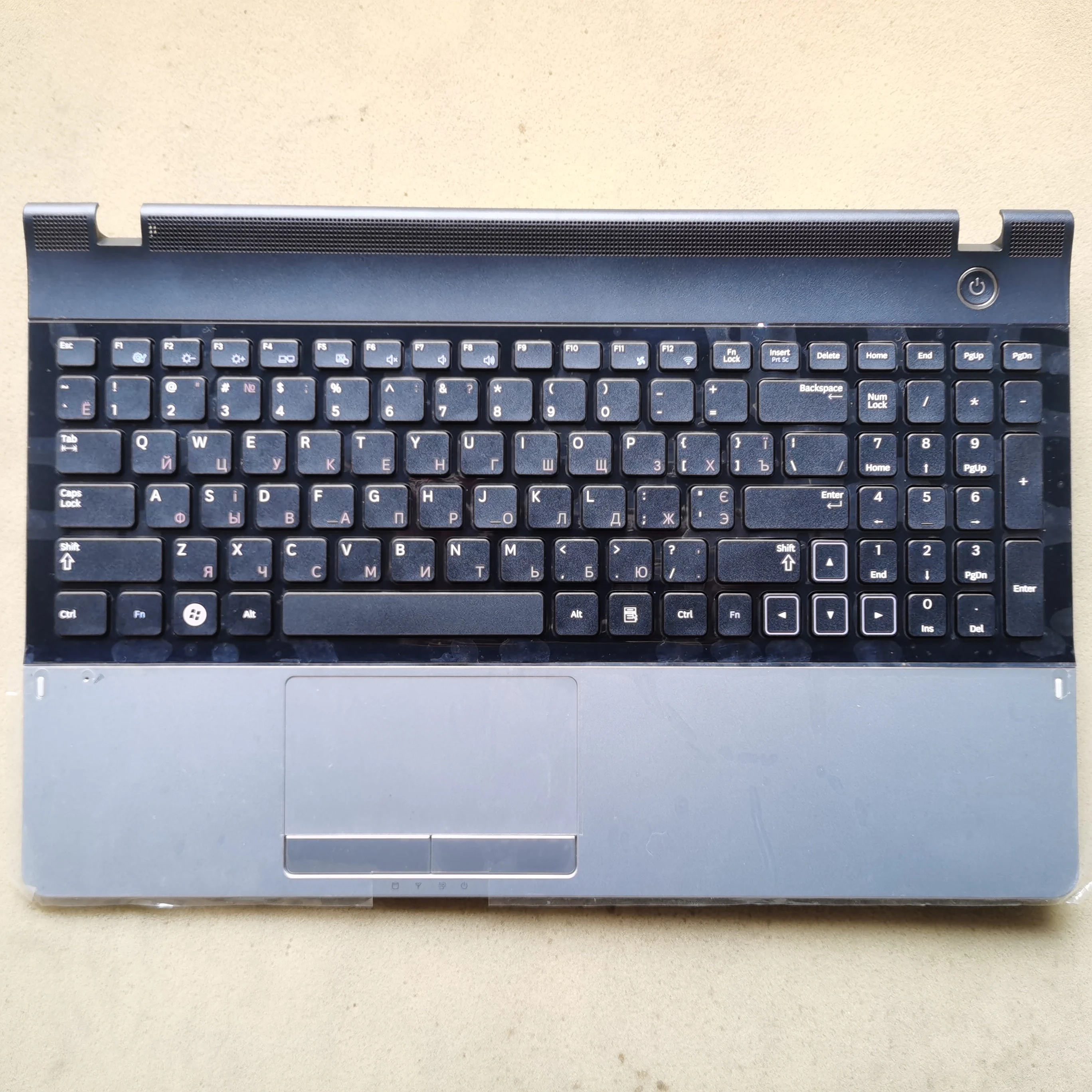 Russian layout New laptop palmrest cover with keyboard for samsung NP300E 300E5A 300E5C 305E5A 300E5X  BA75-03405D
