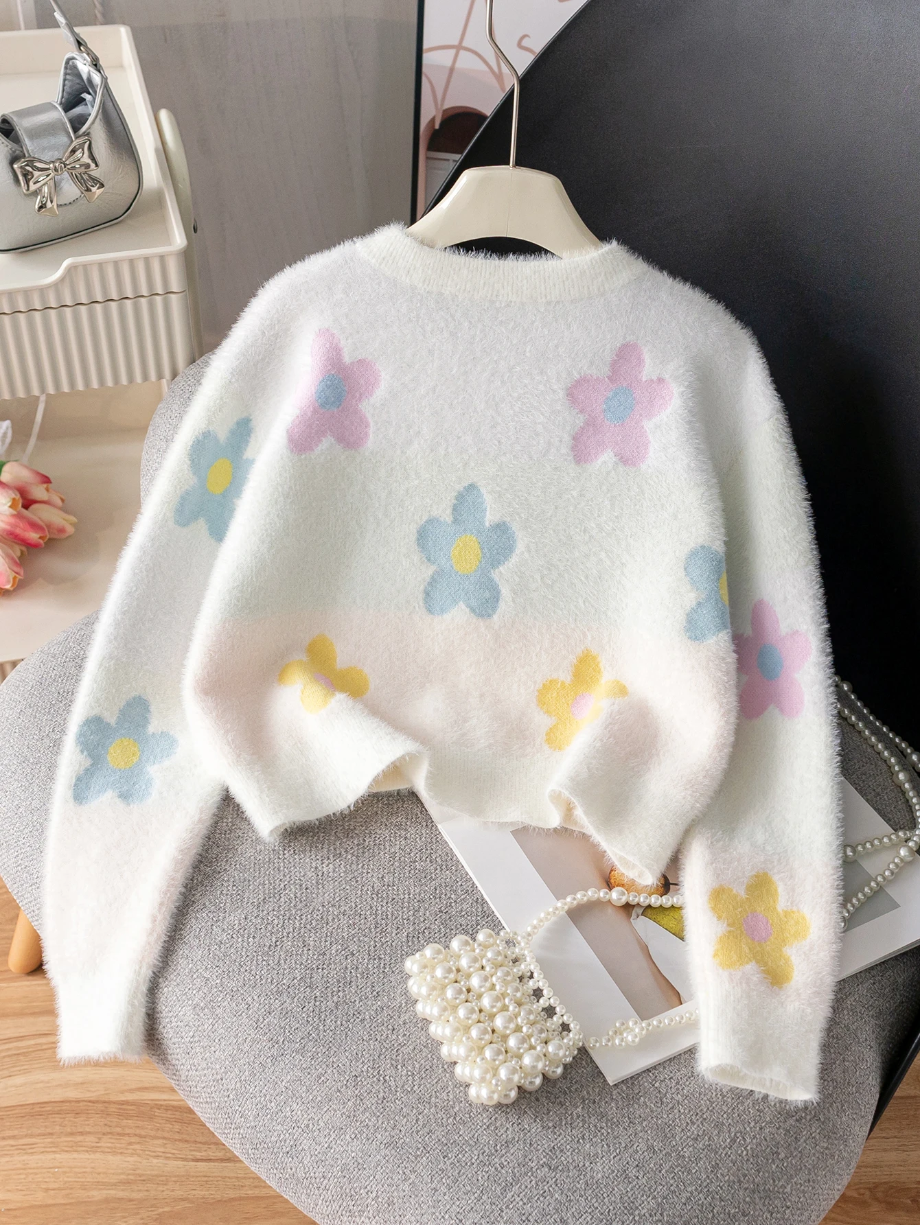 Girl's cute style colorful flower short sweater imitation mink fur knitted cardigan jacket suitable for daily vacation in spring