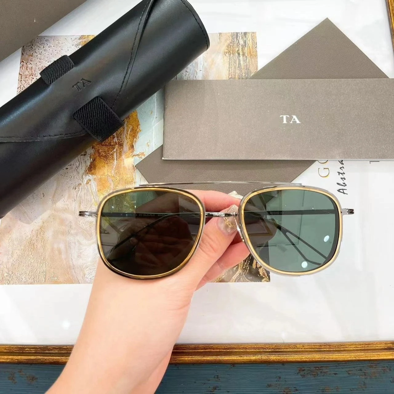 

Authentic For DIYTA DT DTX-118 Fashion Dark Green Lenses Men Women Sun Glasses Luxury Alloy Frame Male Couple Eyewear With Box