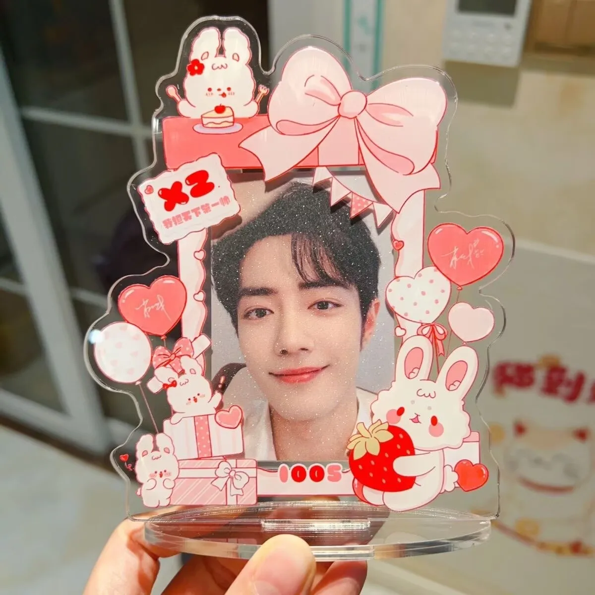 

Xiaozhan 3-inch small card insert card stand card peripheral decoration acrylic new cartoon cute little thumbs up
