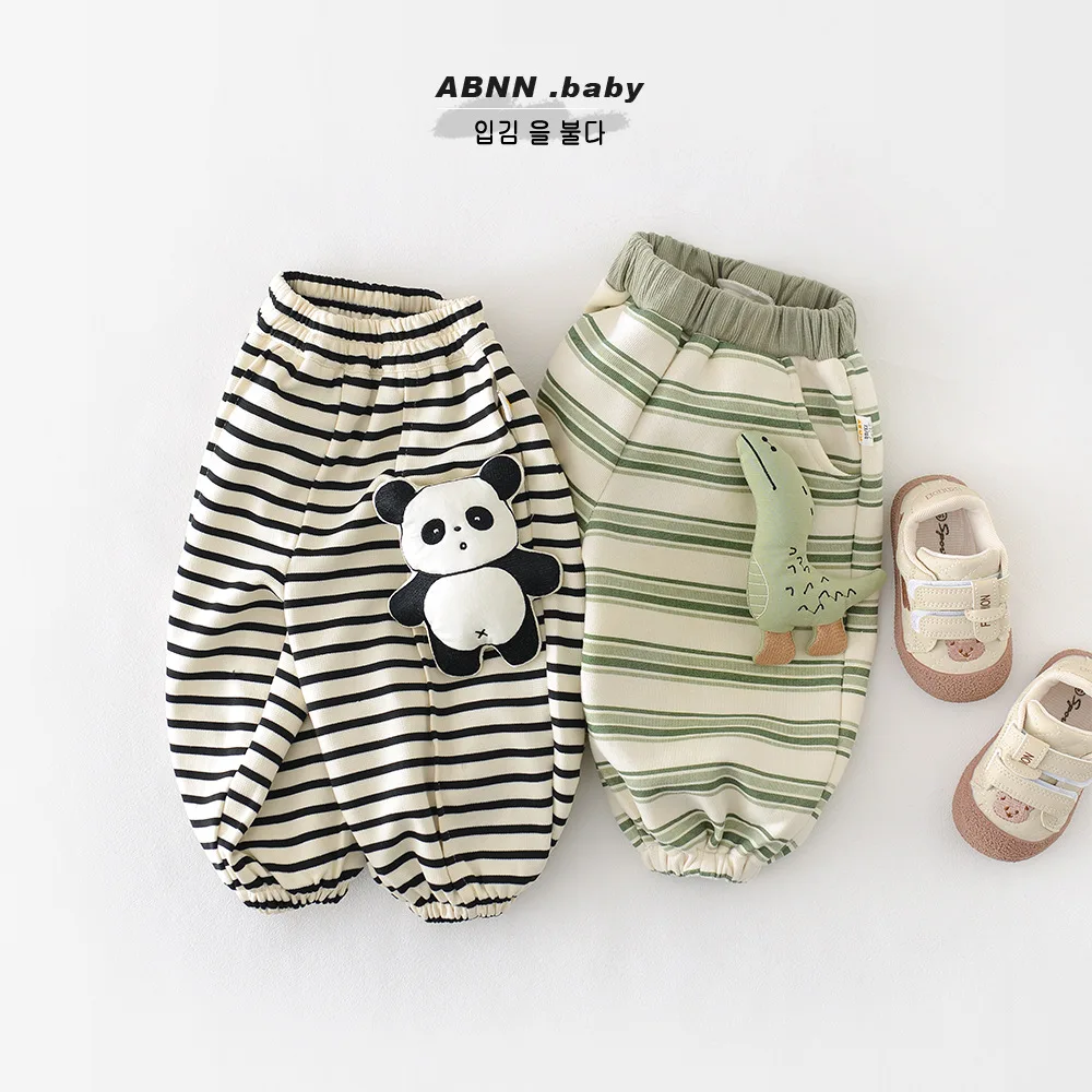 2026 ربيع جديد الطفل سراويل تقليدية القطن الرضع الفتيات الكرتون الباندا Sweatpants طفل الفتيان مخطط بنطلون ملابس الأطفال