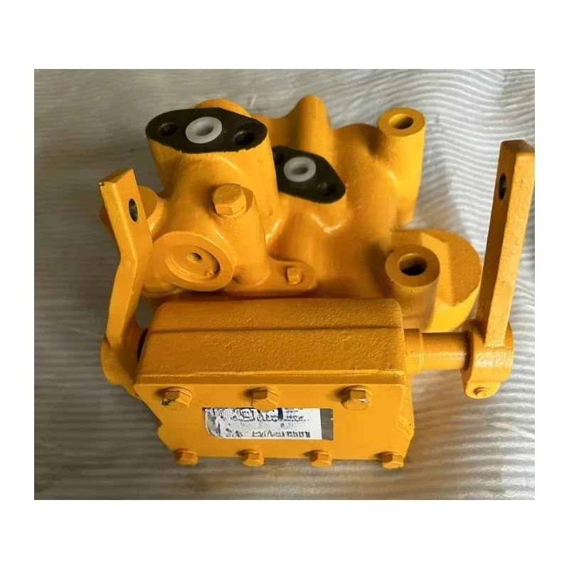 Original D60 D65 Bulldozer Parts Housing 144-40-21313