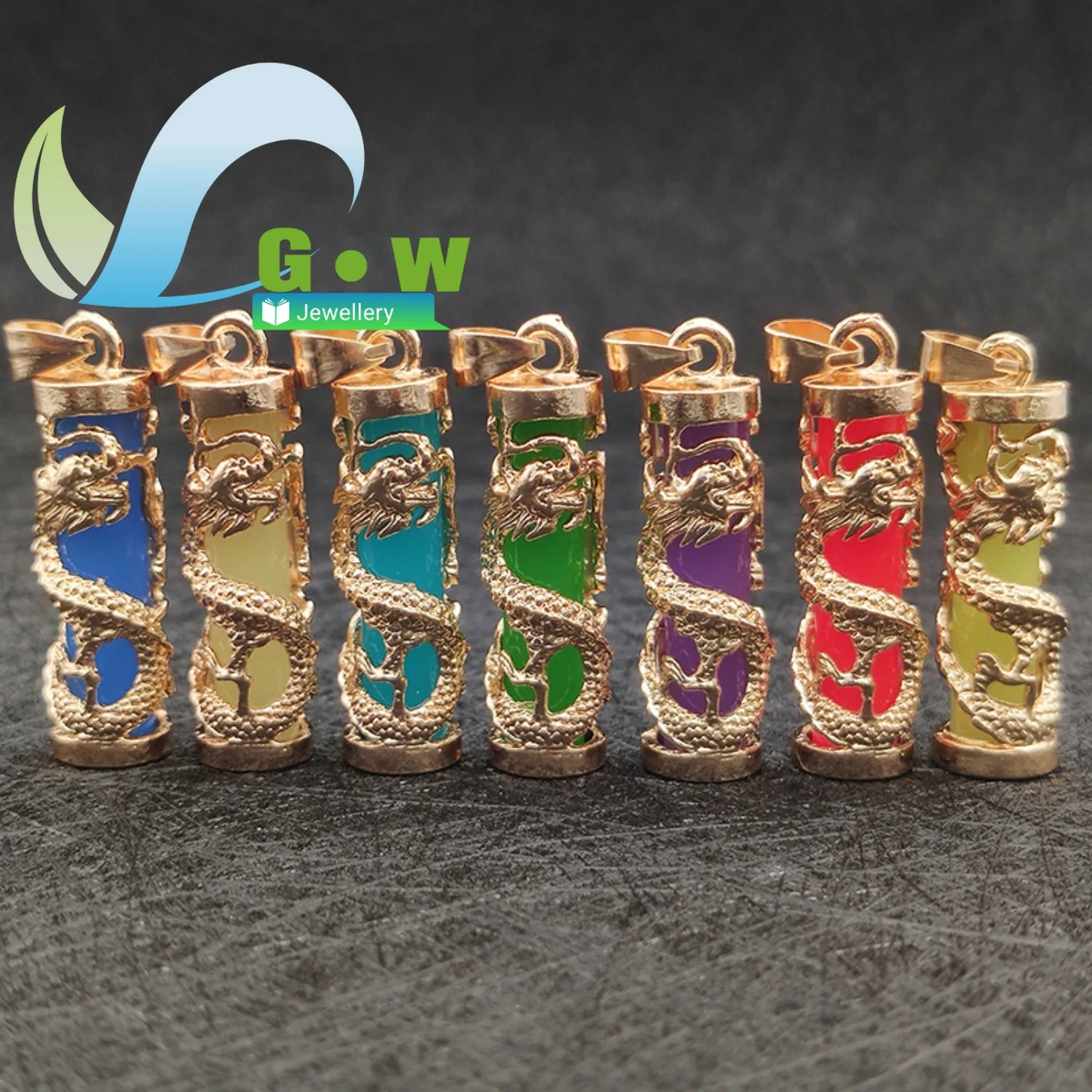 Glow Dark Dragon Pendant Necklace for Men Golden Resin Dragon Pillar Pendant Mythological Masculine Jewelry Gift Night Light