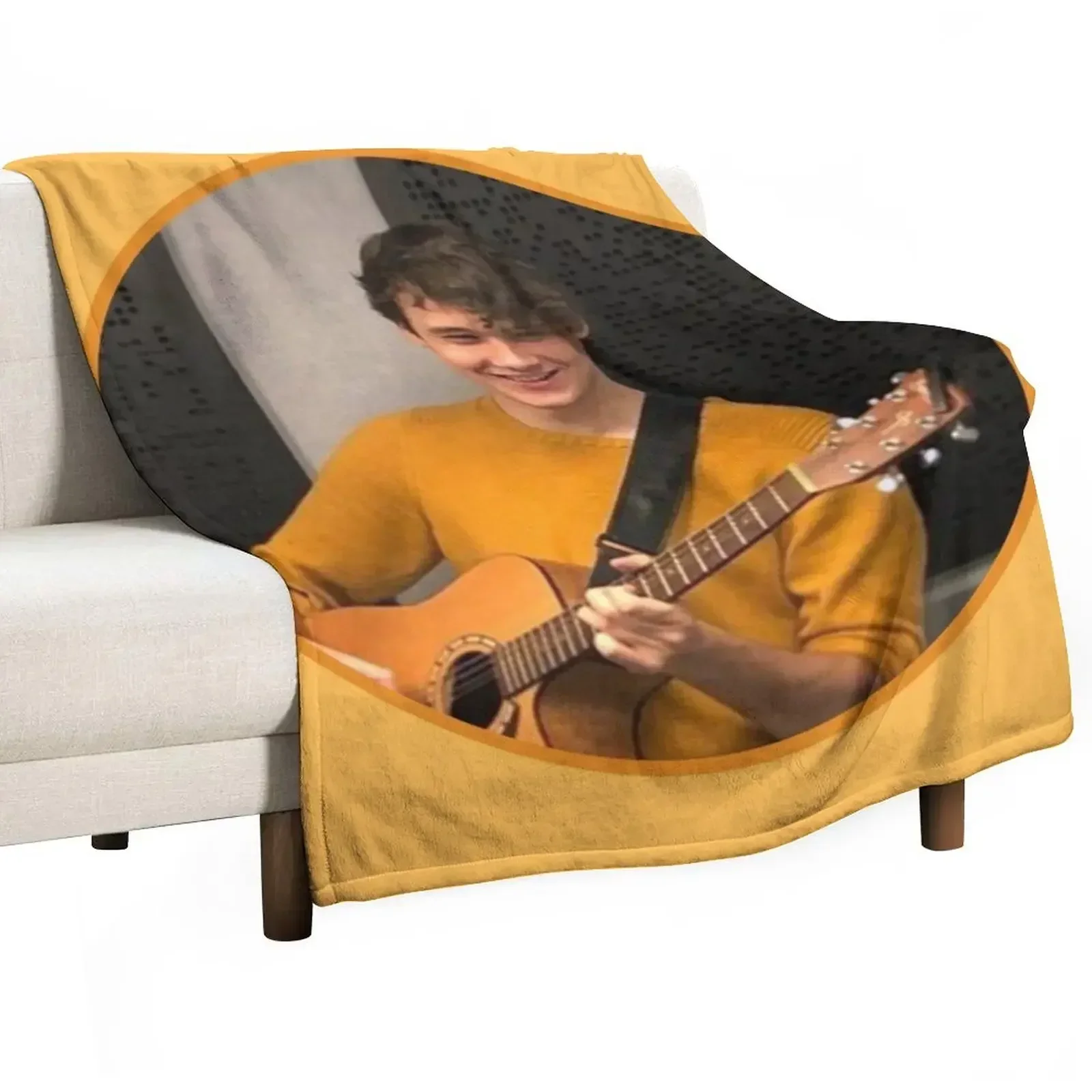 

Wilbur Soot Throw Blanket Cozy Light Blanket for Travel Camping Picnic