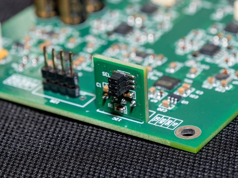 Imagen 5: DAC mono dual ES9039Q2M de cuatro capas, entrada I2S