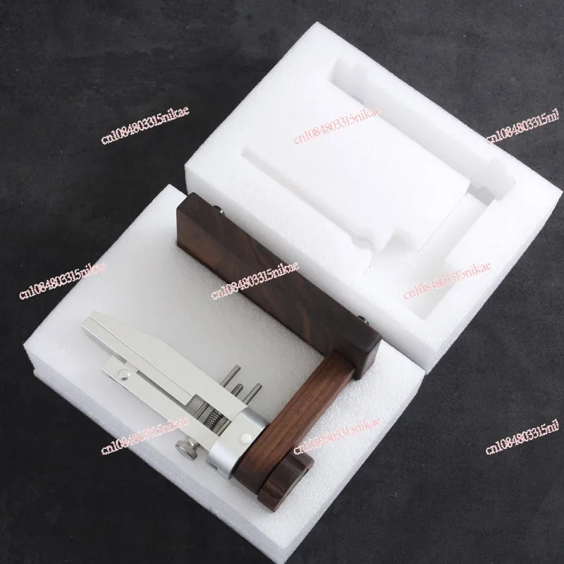 Watch Band Clip - DIY Leather Craft Tool for Genuine Leather Watch Band Making (Edge Paint Application & Polishing)