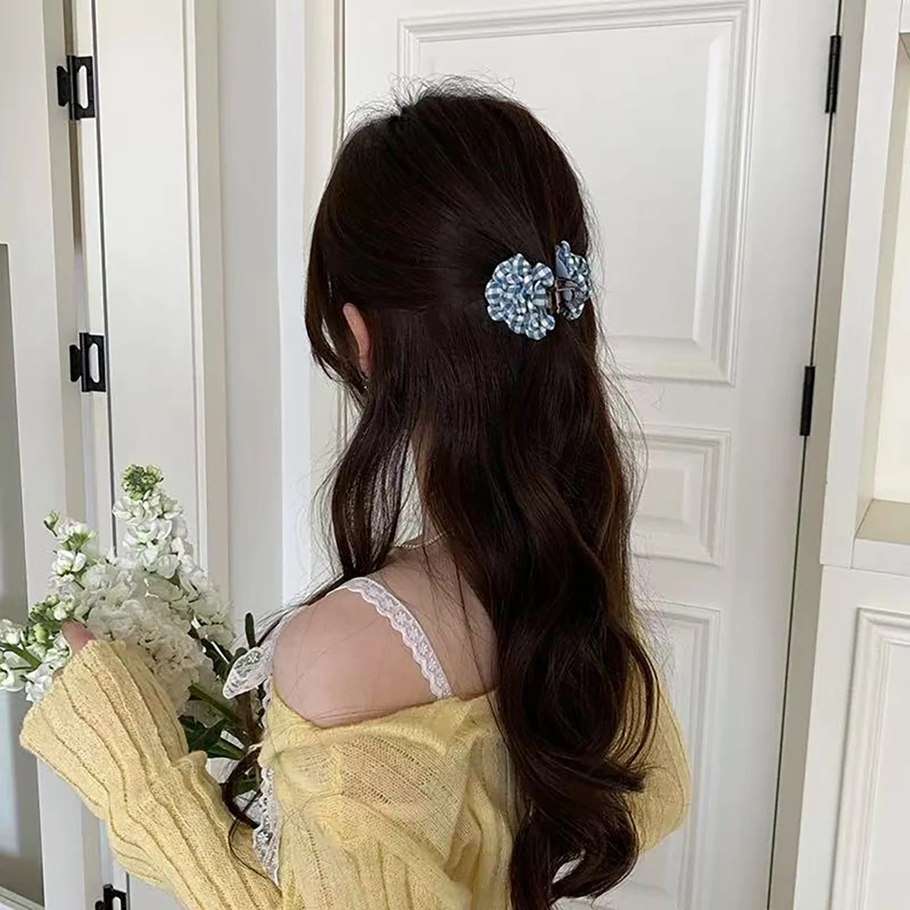 Checkered Flower Shark Clips For Women Hair Clip Sweet Girl Floral Barrettes Headflower Headwear Hairpins Hair Accessories 1pc image 3