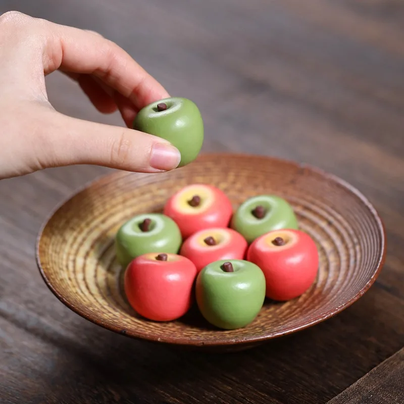 1 PC Mini Purple Clay Apple Tea Pet Green Red Apple Peace Figurine Tea Table Fruit Plate Accessory Home Decoration Unique Gift